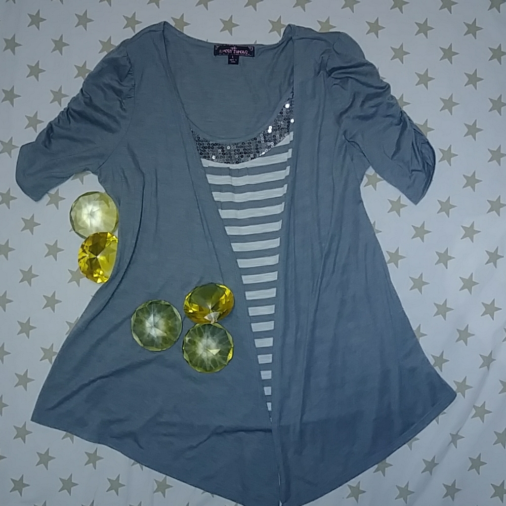 ALMOST FAMOUS women's Blouse